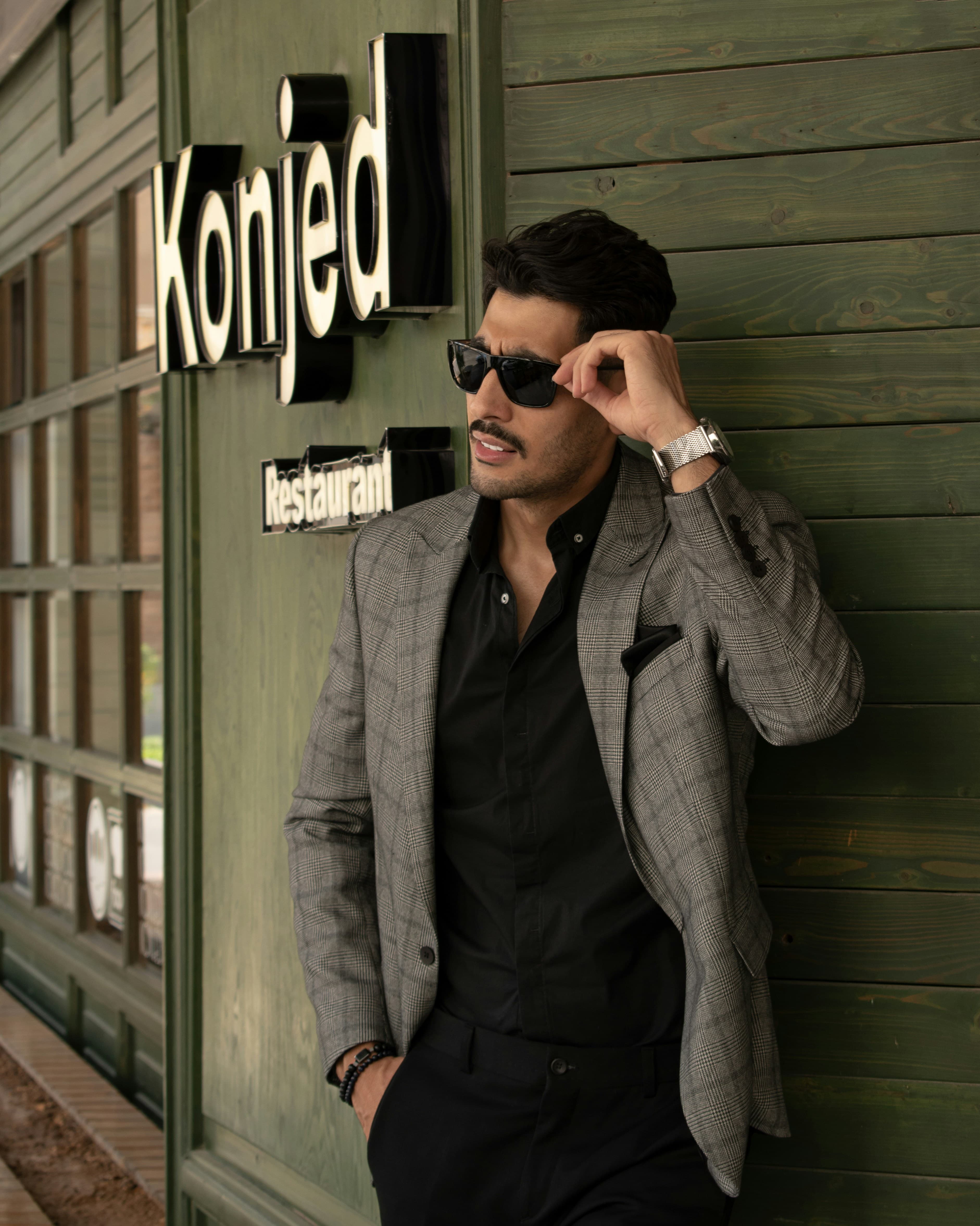OVERCOATS & OUTERWEAR